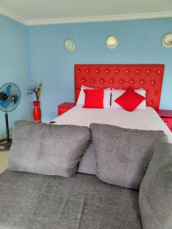 Moholoholo Lodge Acornhoek ภายนอก รูปภาพ